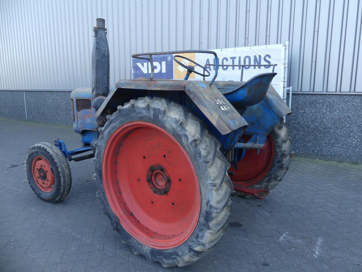 Lanz-Bulldog D2416 - Tracteur agricole: photos 4 Lanz-Bulldog D2416 - Tracteur agricole: photos 4