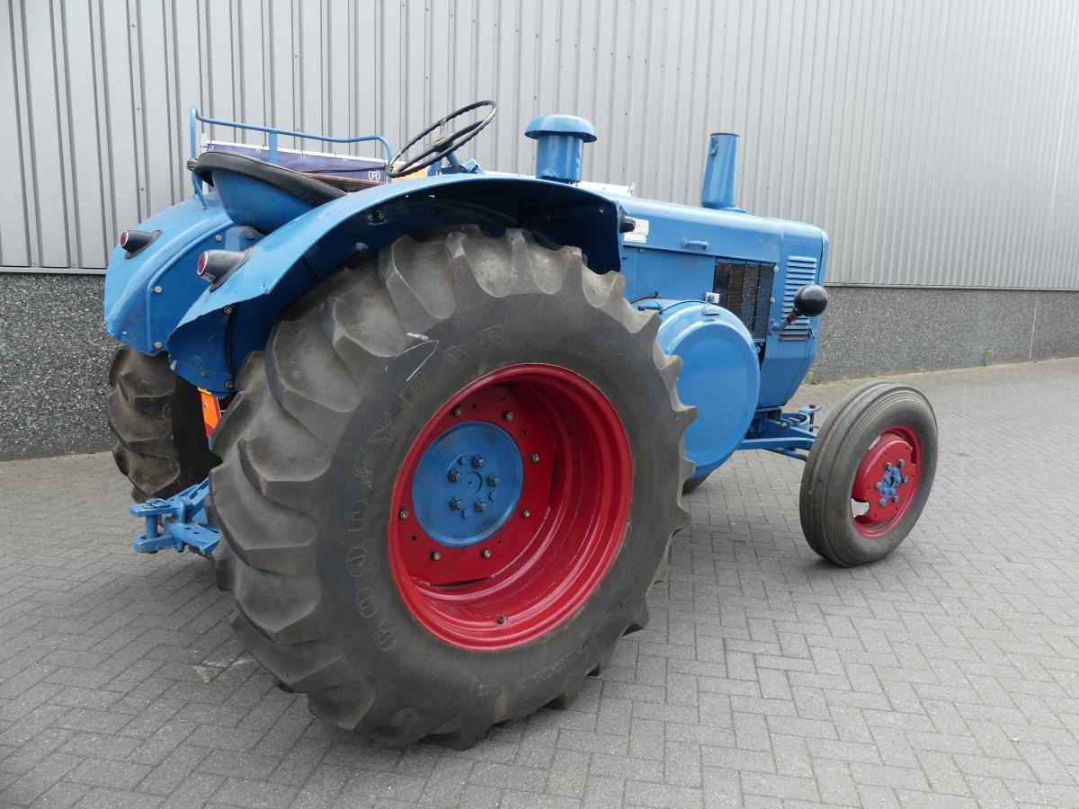 Lanz-Bulldog D5006 - Tracteur agricole: photos 5 Lanz-Bulldog D5006 - Tracteur agricole: photos 5