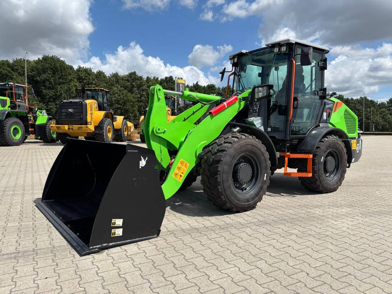 LIUGONG 820 TE Electric - Chargeuse sur pneus: photos 1 LIUGONG 820 TE Electric - Chargeuse sur pneus: photos 1