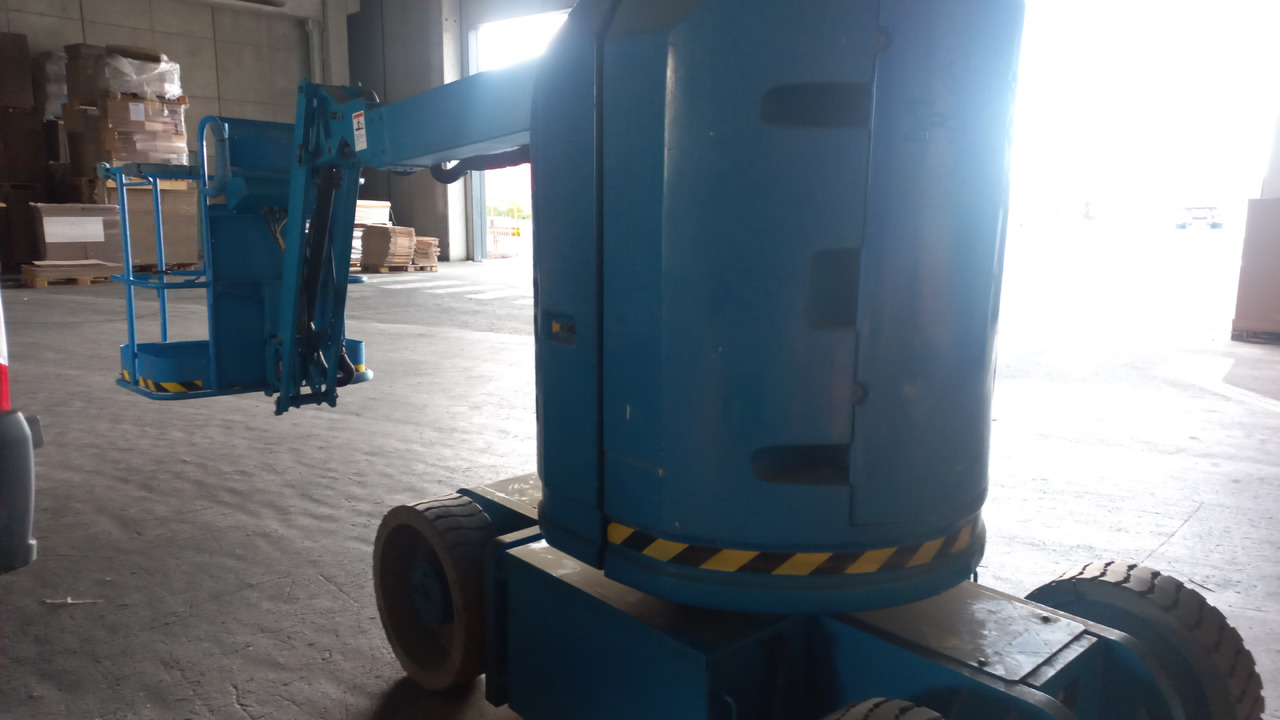 GENIE Z30/20N - Nacelle articulée: photos 3 GENIE Z30/20N - Nacelle articulée: photos 3