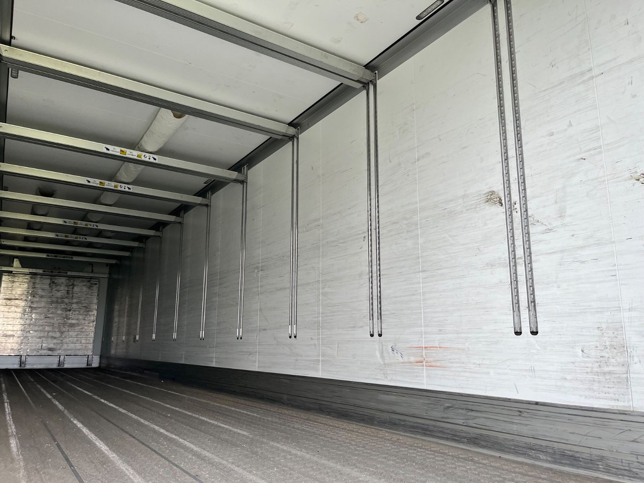 Schmitz Cargobull SKO 24 Carrier 1550 2.70m - Semi-remorque frigorifique: photos 5 Schmitz Cargobull SKO 24 Carrier 1550 2.70m - Semi-remorque frigorifique: photos 5