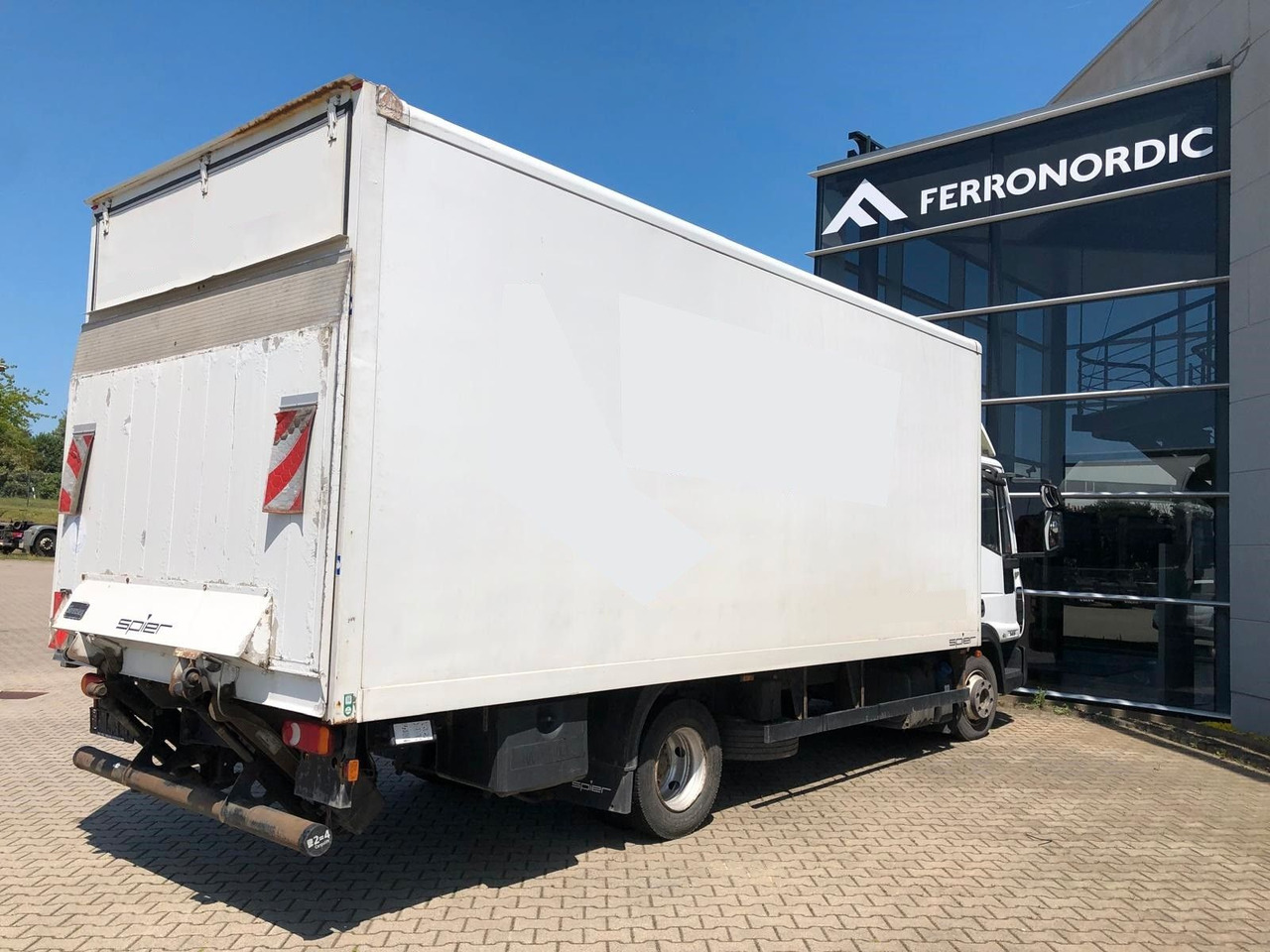 Iveco 75 E 190 Koffer*LBW*Schalter*Blatt/Luft*Klima - Fourgon grand volume: photos 3 Iveco 75 E 190 Koffer*LBW*Schalter*Blatt/Luft*Klima - Fourgon grand volume: photos 3