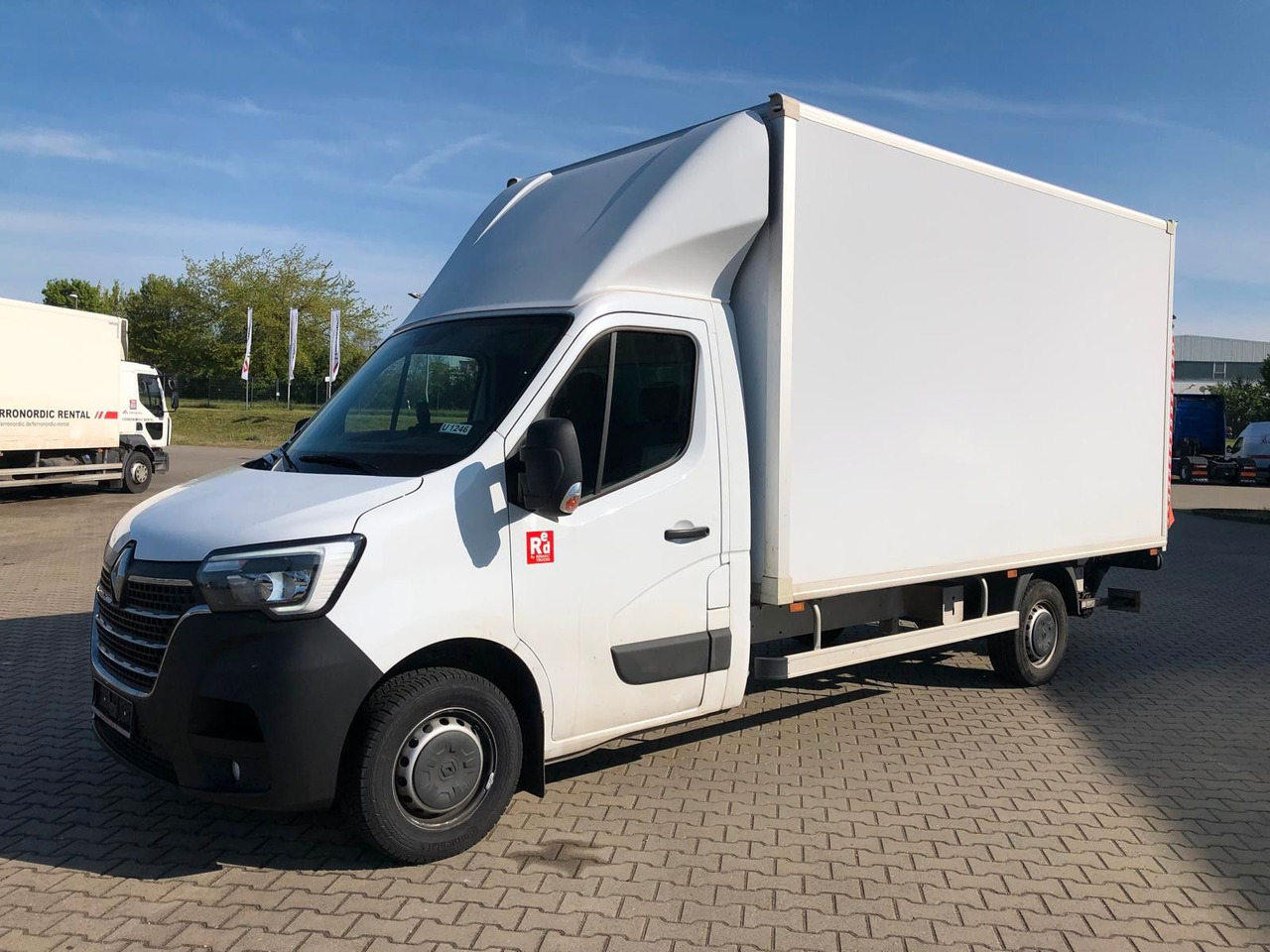 Renault MASTER RED 3.5T*LBW*Klima*4.2m*AUCH MIETE - Fourgon grand volume: photos 1 Renault MASTER RED 3.5T*LBW*Klima*4.2m*AUCH MIETE - Fourgon grand volume: photos 1