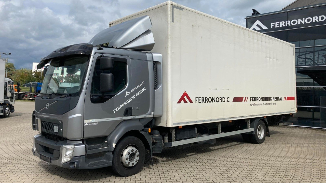 Volvo FL 12.240 Ladebordwand*Klima - Camion fourgon: photos 1 Volvo FL 12.240 Ladebordwand*Klima - Camion fourgon: photos 1