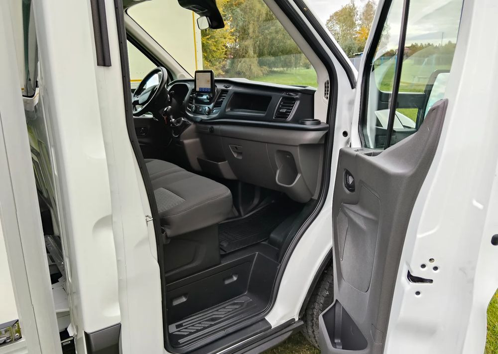 Ford Transit en leasing occasion Ford Transit: photos 12 Ford Transit en leasing occasion Ford Transit: photos 12