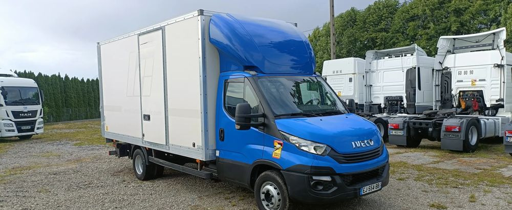 Iveco Daily 70C18 - Camion fourgon: photos 1 Iveco Daily 70C18 - Camion fourgon: photos 1