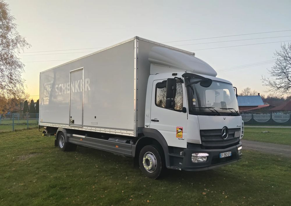 Mercedes-Benz Atego - Camion fourgon: photos 1 Mercedes-Benz Atego - Camion fourgon: photos 1