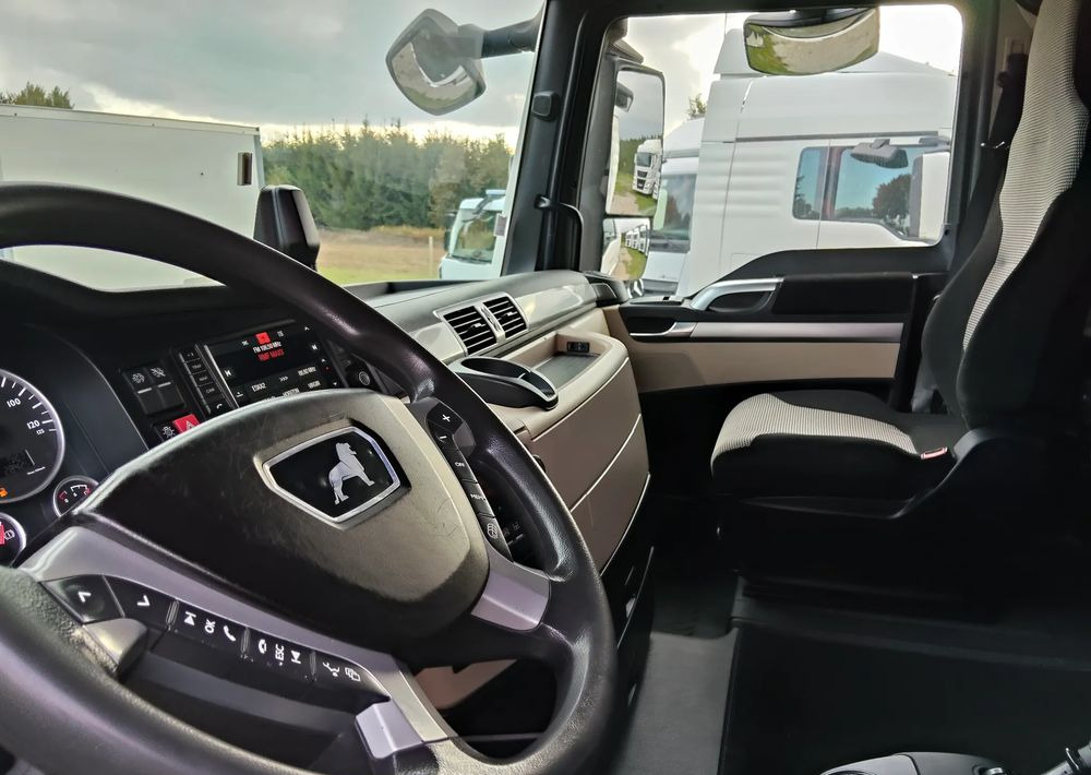 Tracteur routier MAN TGX: photos 17