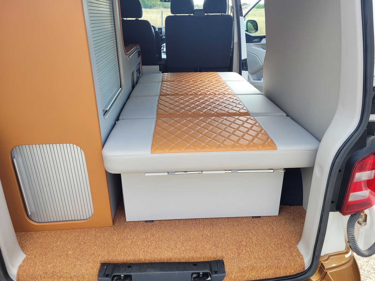 VOLKSWAGEN transporter van amenage avec amenagement entierement neuf en leasing occasion VOLKSWAGEN transporter van amenage avec amenagement entierement neuf: photos 10