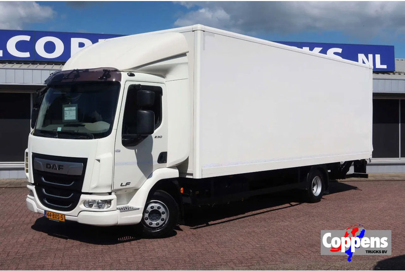 DAF LF 230 Bak+Klep Dhollandia 1500 kg Euro 6 - Camion fourgon: photos 1 DAF LF 230 Bak+Klep Dhollandia 1500 kg Euro 6 - Camion fourgon: photos 1
