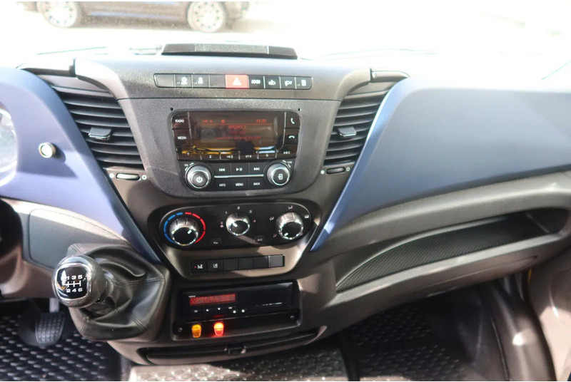 Iveco Daily 50C16 Recovery truck, bergingswagen, Afsleepwagen - Remorqueuse: photos 5 Iveco Daily 50C16 Recovery truck, bergingswagen, Afsleepwagen - Remorqueuse: photos 5