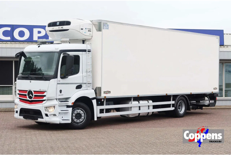 Mercedes-Benz Actros 1936 1936 L Koel/Vries+Klep Bi-Temp Thermoking T 1200R - Camion frigorifique: photos 1 Mercedes-Benz Actros 1936 1936 L Koel/Vries+Klep Bi-Temp Thermoking T 1200R - Camion frigorifique: photos 1