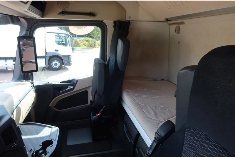Mercedes-Benz Actros 2642 LL Chassis Cabine Giga space - Châssis cabine: photos 5 Mercedes-Benz Actros 2642 LL Chassis Cabine Giga space - Châssis cabine: photos 5