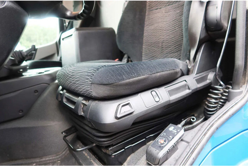 Mercedes-Benz Antos 1924L Huif + Klep Dhollandia 2000 KG Euro 6 - Camion fourgon: photos 5 Mercedes-Benz Antos 1924L Huif + Klep Dhollandia 2000 KG Euro 6 - Camion fourgon: photos 5