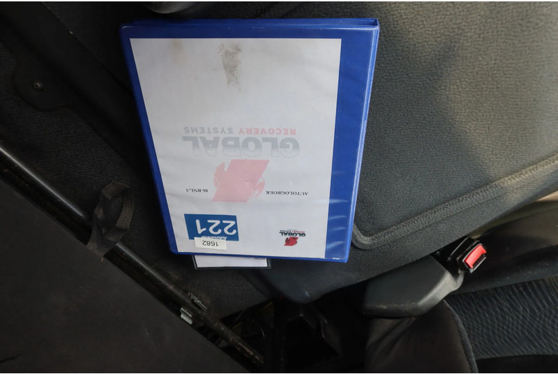 Remorqueuse Mercedes-Benz Atego 1221 L Takelwagen 6 persoons: photos 16