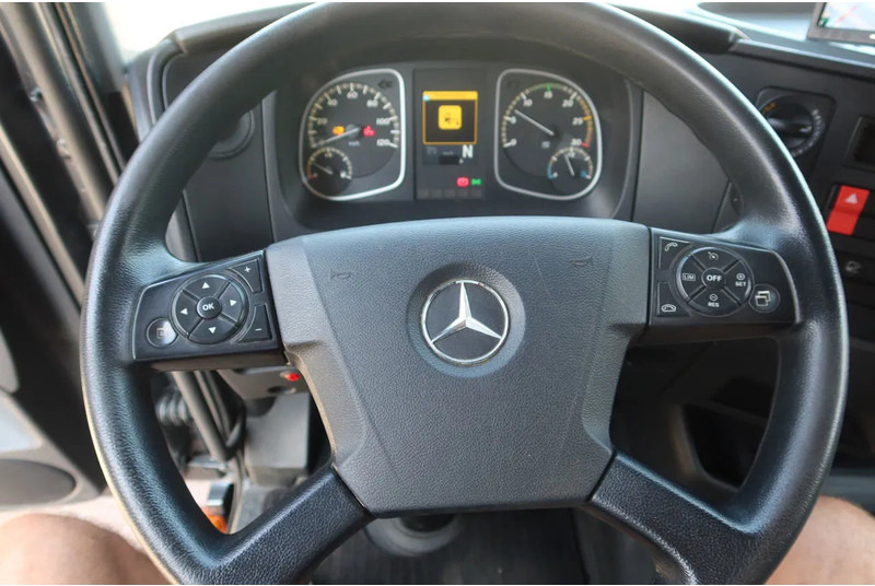 Camion chevaux Mercedes-Benz Atego 816 L 3 Paarden/4 Ponies Nieuwe APK + nieuwe accu.: photos 7 Camion chevaux Mercedes-Benz Atego 816 L 3 Paarden/4 Ponies Nieuwe APK + nieuwe accu.: photos 7