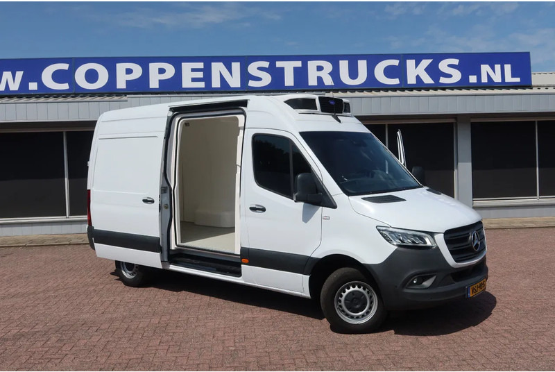Mercedes-Benz Sprinter 317 Koel/Vries L2/H2 220 Volt stekker - Utilitaire frigorifique: photos 2 Mercedes-Benz Sprinter 317 Koel/Vries L2/H2 220 Volt stekker - Utilitaire frigorifique: photos 2