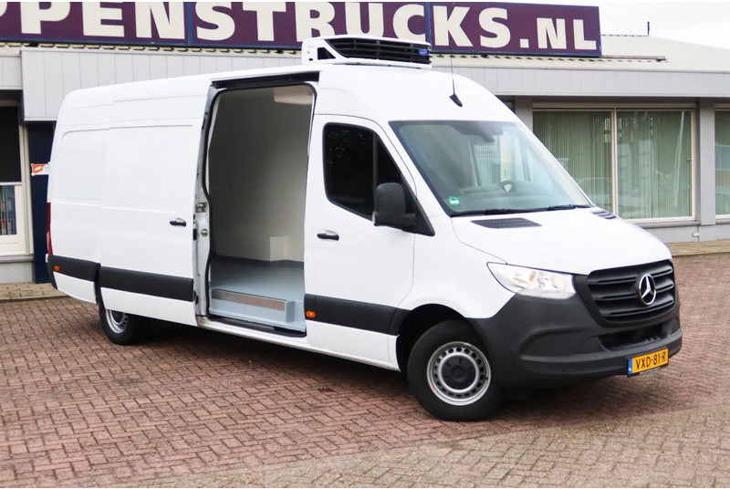 Mercedes-Benz Sprinter 317 L3 H2 Koel / Vries/ Verwarmen + 220 volt nachtaansluiting - Utilitaire frigorifique: photos 2 Mercedes-Benz Sprinter 317 L3 H2 Koel / Vries/ Verwarmen + 220 volt nachtaansluiting - Utilitaire frigorifique: photos 2