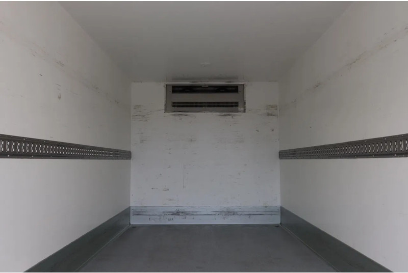 Mercedes-Benz Sprinter 519 CDI B.E. Koel Combi + Laadklep 1000kg Met Stekker 220 Volt - Utilitaire frigorifique: photos 4 Mercedes-Benz Sprinter 519 CDI B.E. Koel Combi + Laadklep 1000kg Met Stekker 220 Volt - Utilitaire frigorifique: photos 4