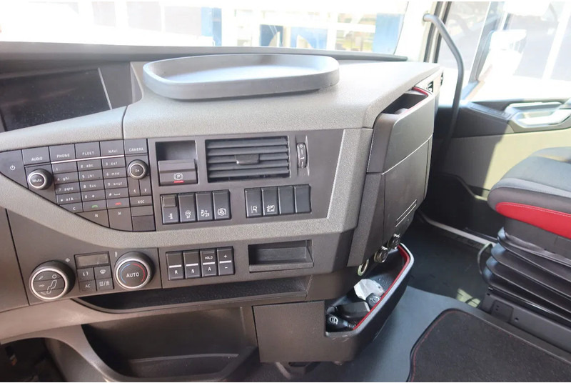 Volvo FH 460 Voith Retarder Standklima, Iparkcool - Tracteur routier: photos 5 Volvo FH 460 Voith Retarder Standklima, Iparkcool - Tracteur routier: photos 5