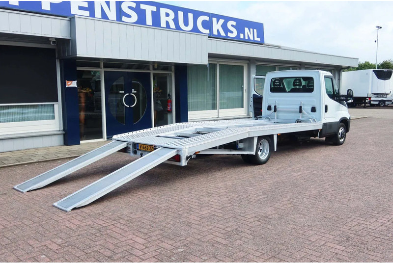 Iveco 40 C 18 Luchtering 3.0 L motor Tijhof opbouw - Véhicule utilitaire: photos 3 Iveco 40 C 18 Luchtering 3.0 L motor Tijhof opbouw - Véhicule utilitaire: photos 3