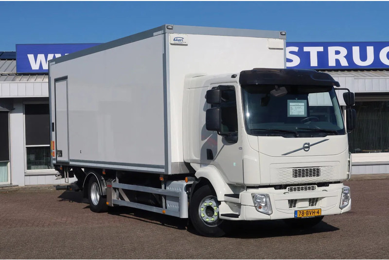 Volvo FL 250 FL 250 Bakwagen + Klep 2.000 kg Euro 6 - Camion fourgon: photos 2 Volvo FL 250 FL 250 Bakwagen + Klep 2.000 kg Euro 6 - Camion fourgon: photos 2