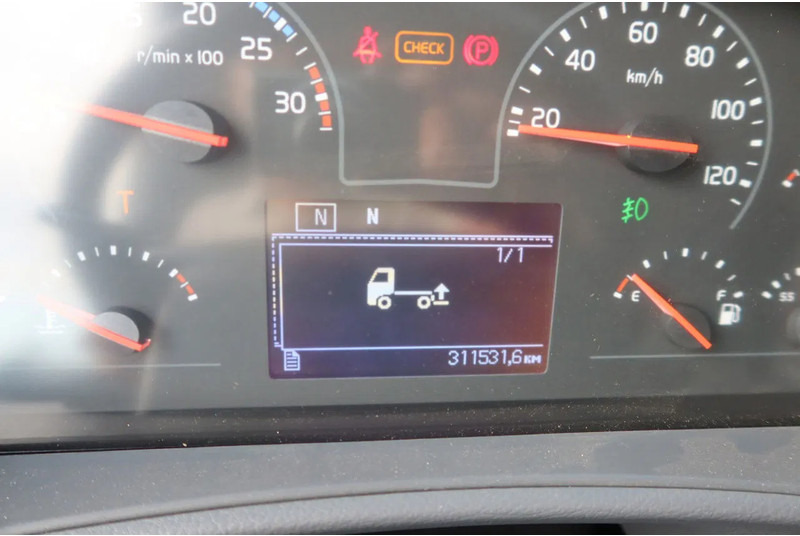 Camion fourgon Volvo FL Bak + Dhollandia klep 2000 Kg: photos 9