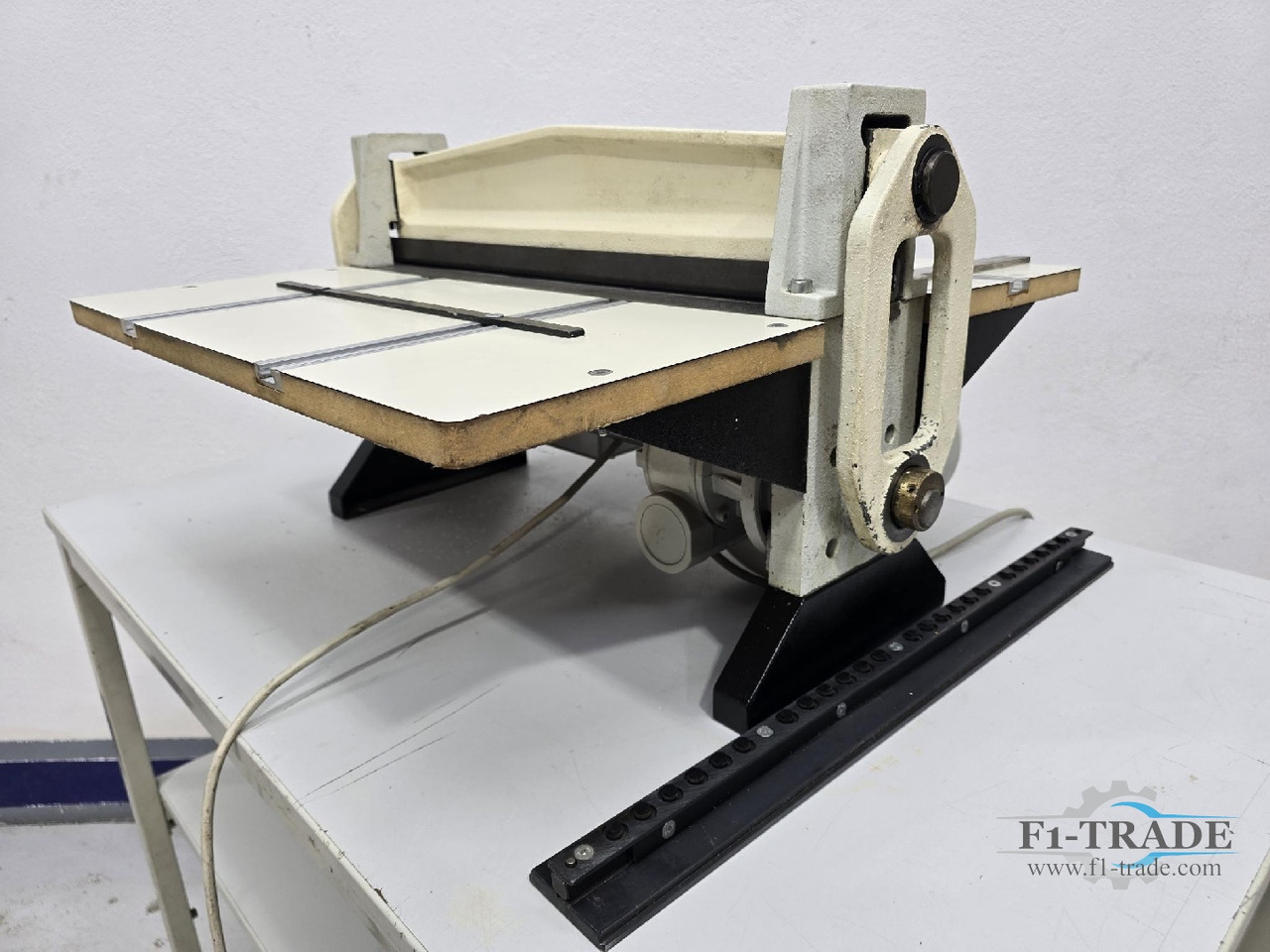 O.M.M. 502 - Machine d'impression: photos 3 O.M.M. 502 - Machine d'impression: photos 3