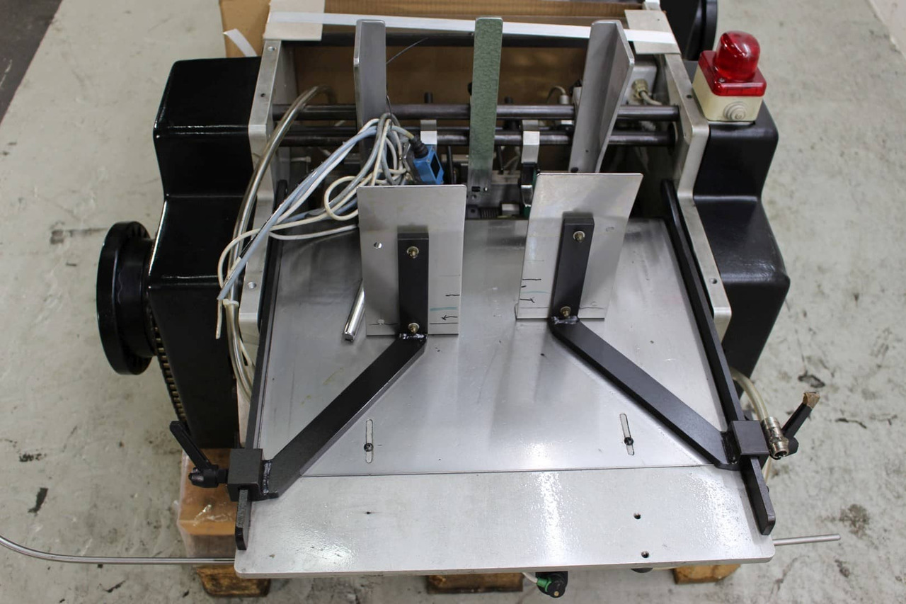 RITMICA Universal H-200 - Machine d'impression: photos 4 RITMICA Universal H-200 - Machine d'impression: photos 4