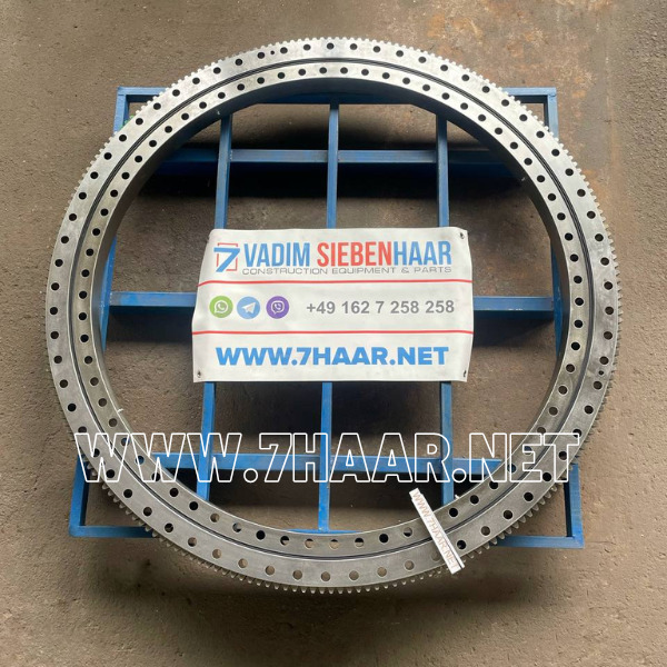 Krupp Grove 3056048 for Krupp KMK4070, GMK4075, GMK4080-1 mobile crane - Couronne d'orientation pour Grue tout-terrain: photos 1 Krupp Grove 3056048 for Krupp KMK4070, GMK4075, GMK4080-1 mobile crane - Couronne d'orientation pour Grue tout-terrain: photos 1