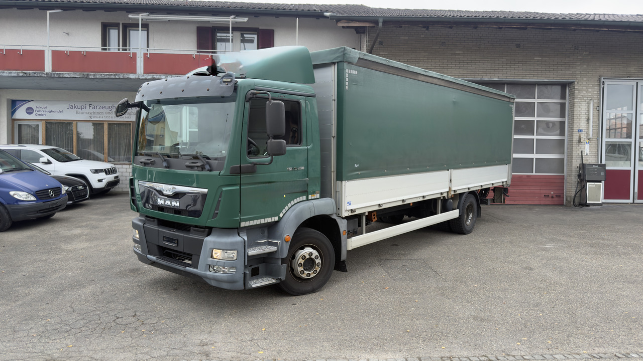 MAN TGM 15.290 - Camion fourgon: photos 1 MAN TGM 15.290 - Camion fourgon: photos 1