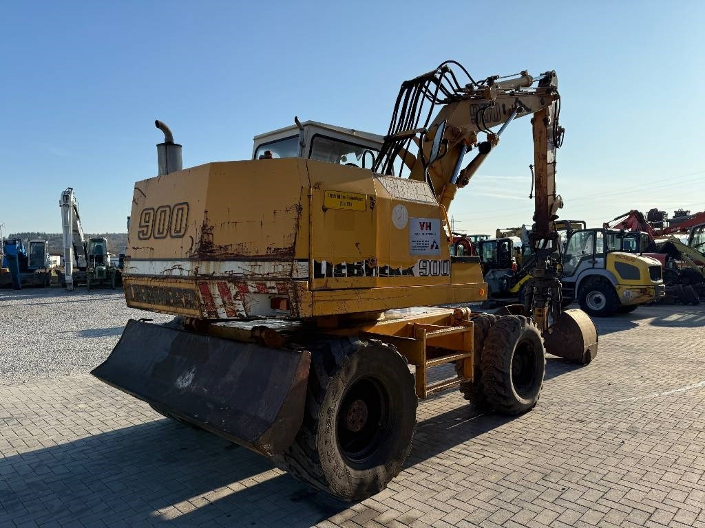 Liebherr A 900 C - Pelle sur pneus: photos 4 Liebherr A 900 C - Pelle sur pneus: photos 4
