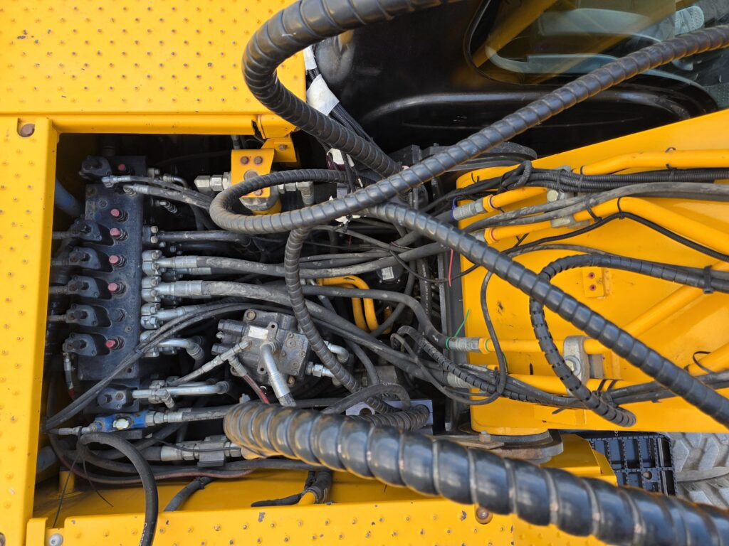 JCB JS200WT4 en leasing occasion JCB JS200WT4: photos 6