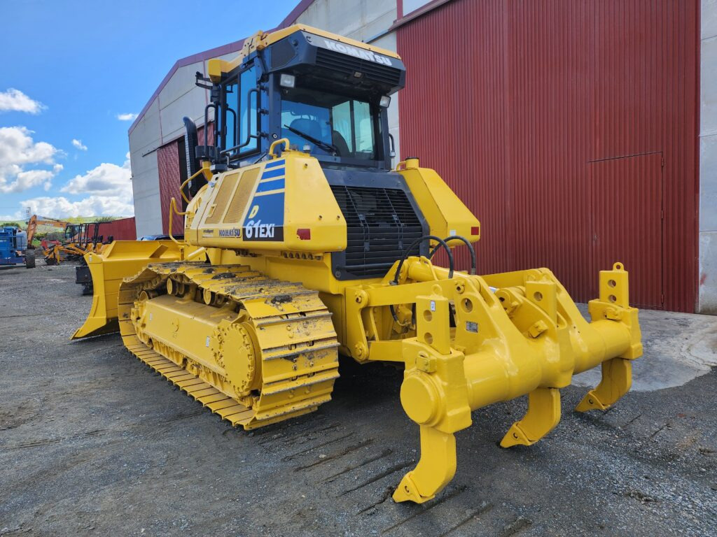 KOMATSU D61EXI-24 - Bulldozer: photos 2 KOMATSU D61EXI-24 - Bulldozer: photos 2