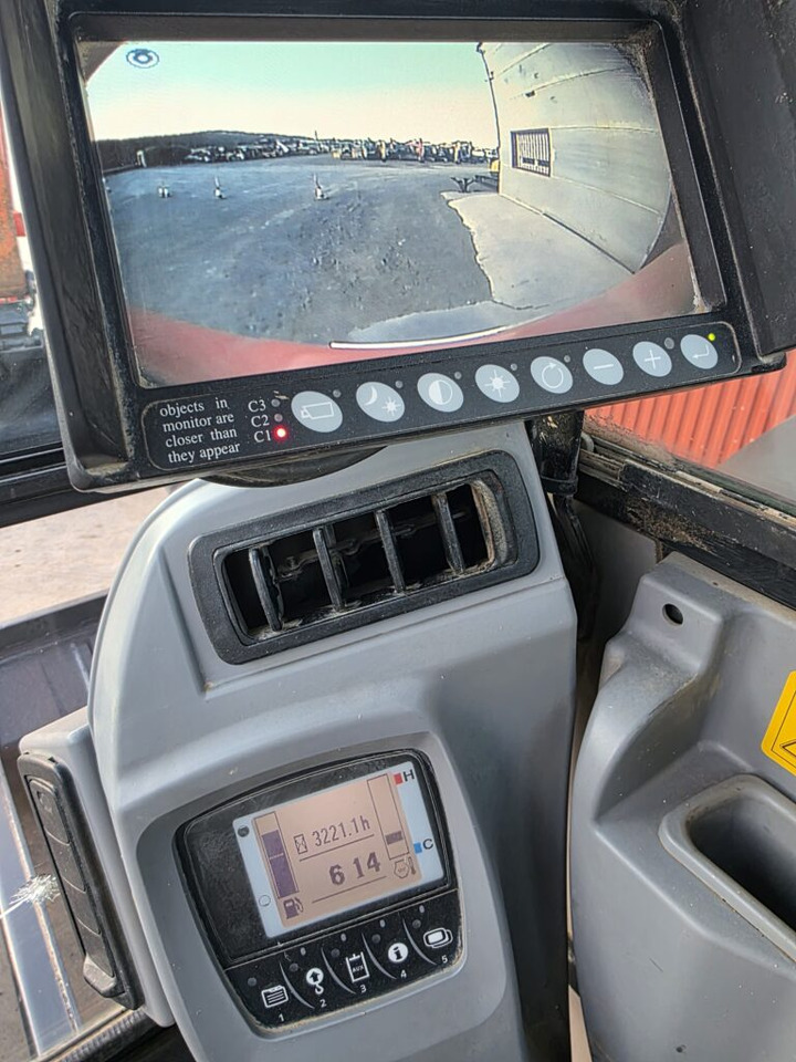 Mini pelle KUBOTA KX080-4A2: photos 9 Mini pelle KUBOTA KX080-4A2: photos 9