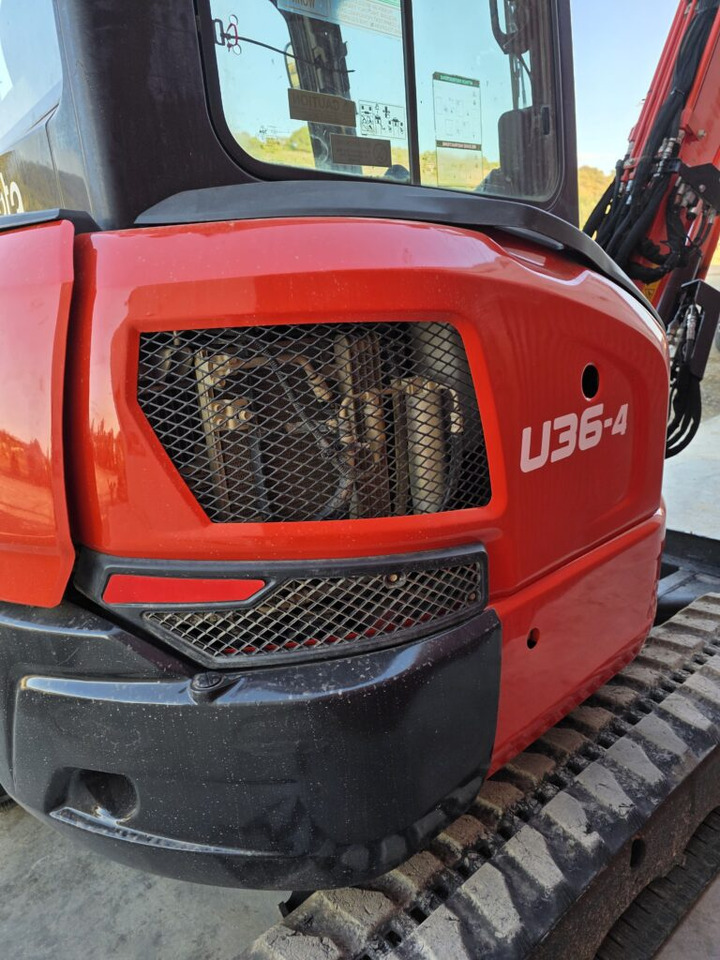 KUBOTA U36-4 - Mini pelle: photos 5 KUBOTA U36-4 - Mini pelle: photos 5