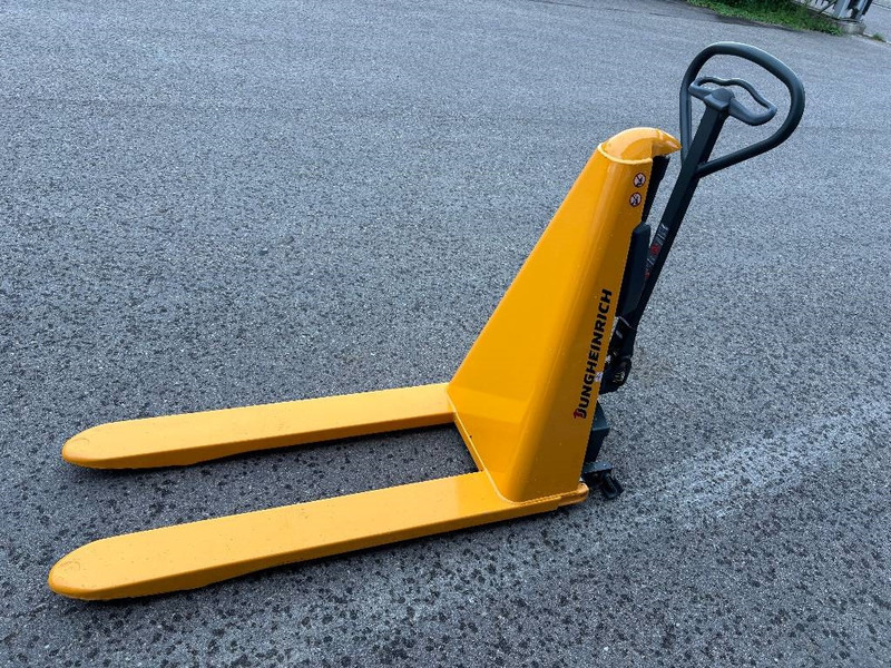 Jungheinrich Scherenhubwagen AMX 10e - Gerbeur: photos 5 Jungheinrich Scherenhubwagen AMX 10e - Gerbeur: photos 5