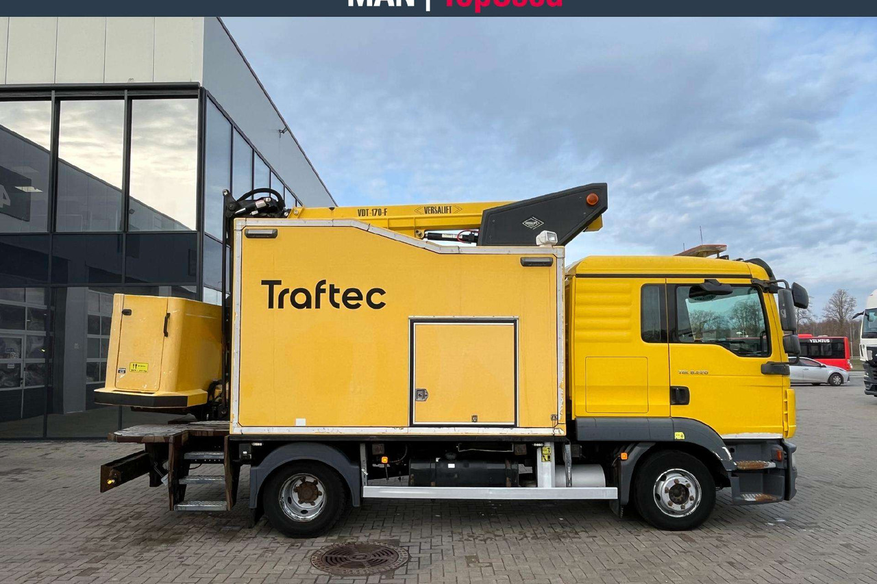 MAN 8.220 4X2 bokštelis(9291) - Camion grue: photos 5 MAN 8.220 4X2 bokštelis(9291) - Camion grue: photos 5