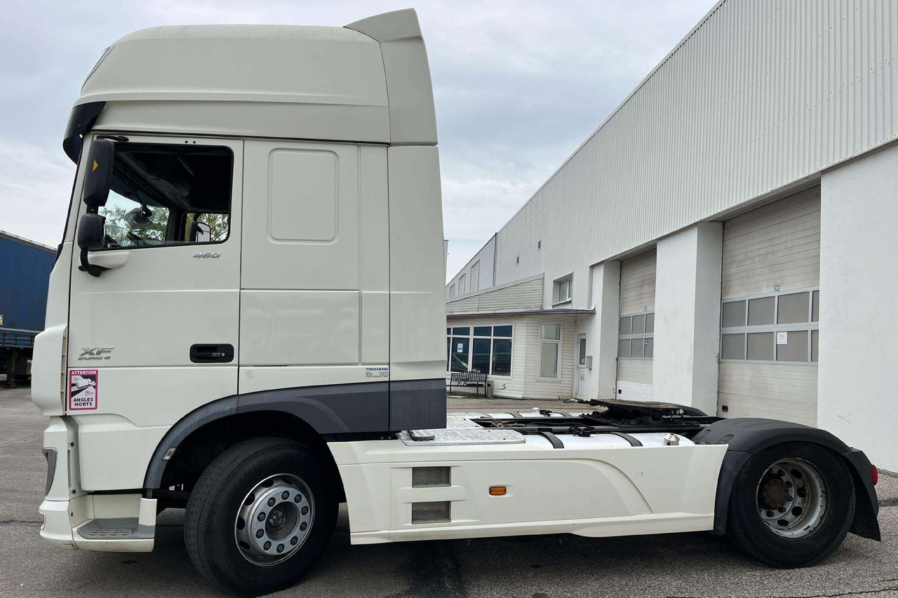 DAF XF 460 FT (8576) - Tracteur routier: photos 4 DAF XF 460 FT (8576) - Tracteur routier: photos 4