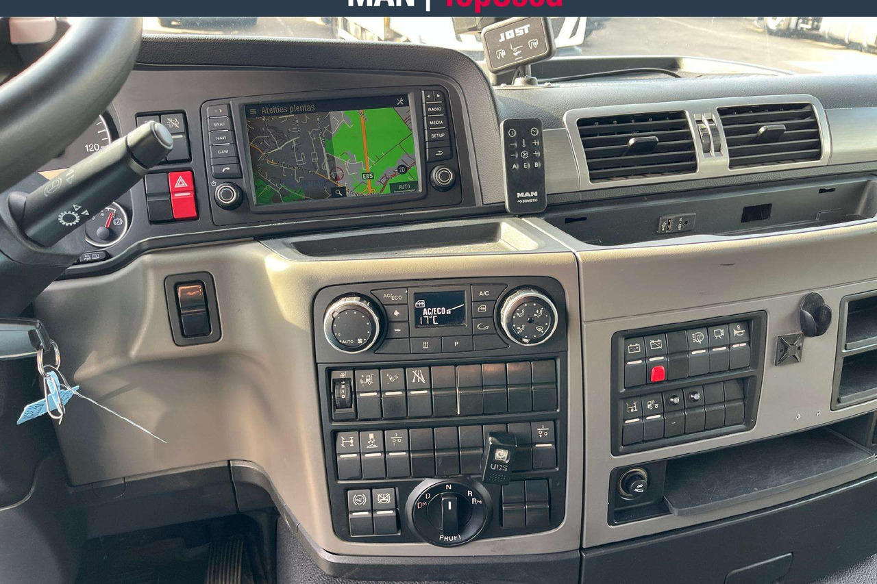 Tracteur routier MAN 18.420 ADR EXIII: photos 9