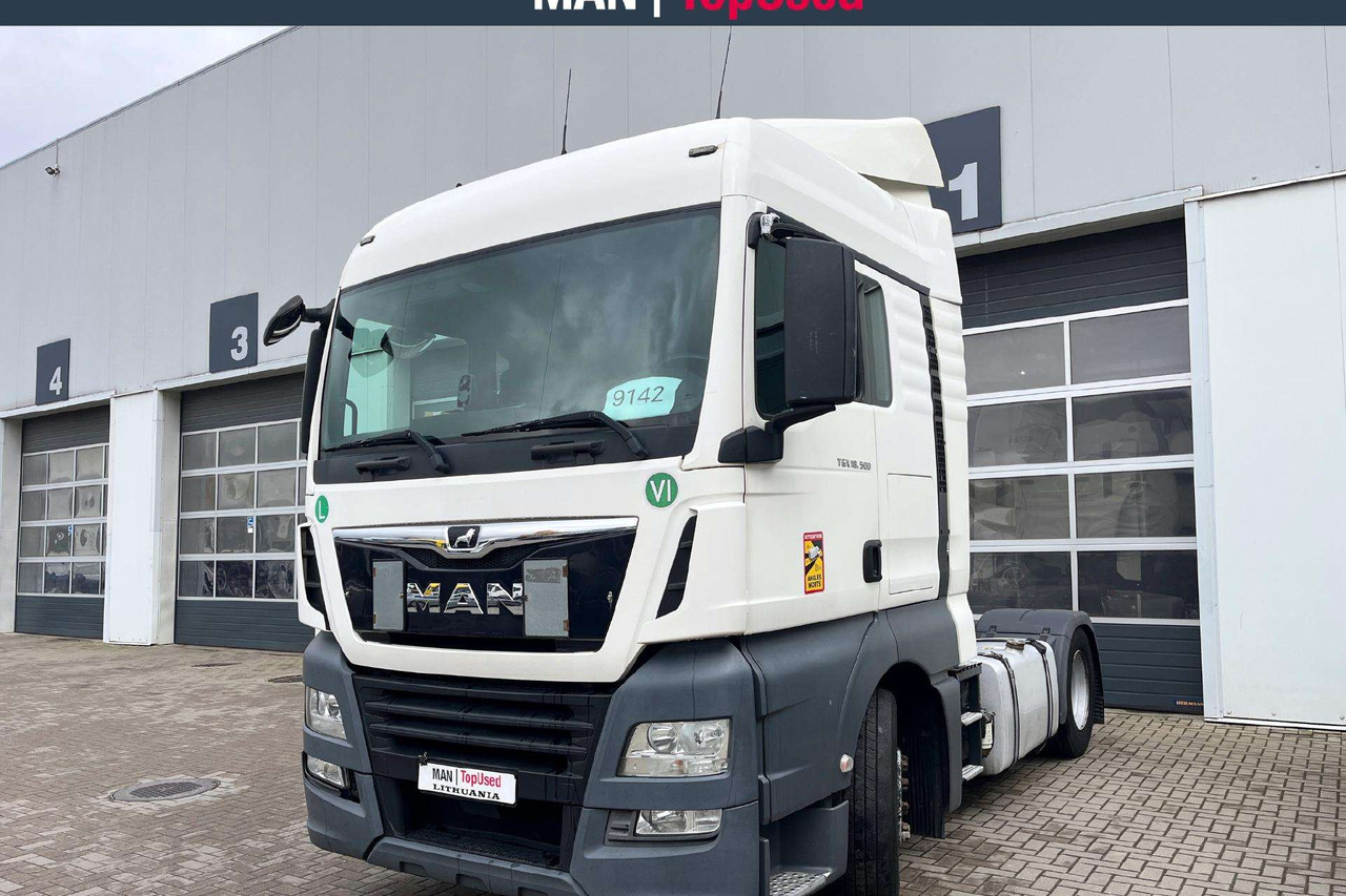 MAN 18.500 XLX Cab Retarder (9142) - Tracteur routier: photos 1 MAN 18.500 XLX Cab Retarder (9142) - Tracteur routier: photos 1