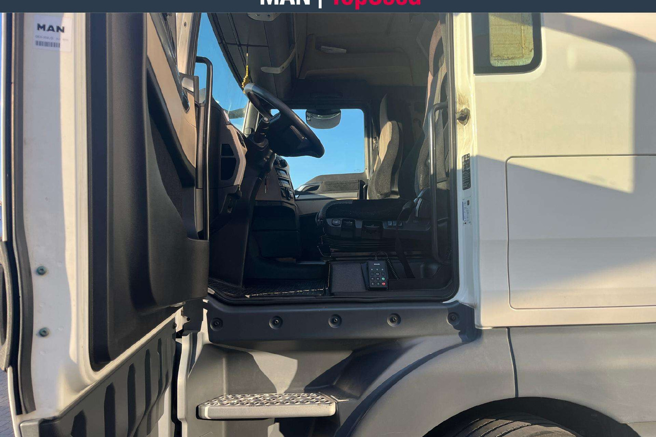 MAN TGX 18.470 4X2 XLX Retarder(9275) - Tracteur routier: photos 5 MAN TGX 18.470 4X2 XLX Retarder(9275) - Tracteur routier: photos 5