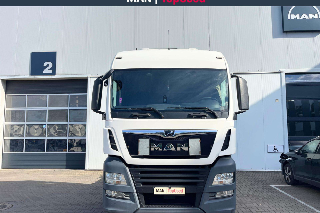 MAN TGX 18.500 XLX Cab Retarder(9138) - Tracteur routier: photos 5 MAN TGX 18.500 XLX Cab Retarder(9138) - Tracteur routier: photos 5