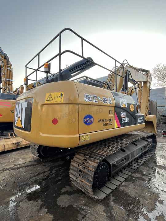 20Tons excavator Used CAT Excavator 325D 320D 320B 320BL 320C 320CL On sale - Pelle sur chenille: photos 2 20Tons excavator Used CAT Excavator 325D 320D 320B 320BL 320C 320CL On sale - Pelle sur chenille: photos 2