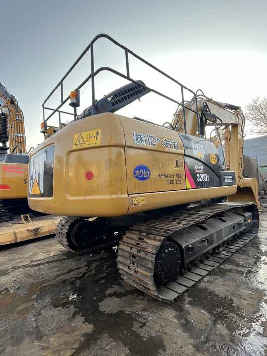 20Tons excavator Used CAT Excavator 325D 320D 320B 320BL 320C 320CL On sale - Pelle sur chenille: photos 4 20Tons excavator Used CAT Excavator 325D 320D 320B 320BL 320C 320CL On sale - Pelle sur chenille: photos 4