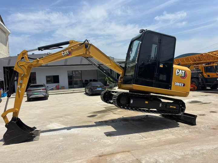 Pelle 6 Ton Used Cat 305.5 306 307e 308 Crawler Excavator Mini Caterpillar 305.5 E2 for Sale China Cat305.5 Cat305.5e2 Low Price: photos 6