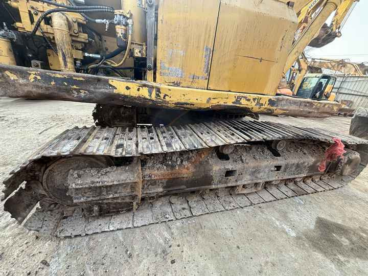 Good Condition Good price Second Hand Caterpillar 325bl Excavator Used Cat 325b 325bl in stock - Pelle sur chenille: photos 3 Good Condition Good price Second Hand Caterpillar 325bl Excavator Used Cat 325b 325bl in stock - Pelle sur chenille: photos 3