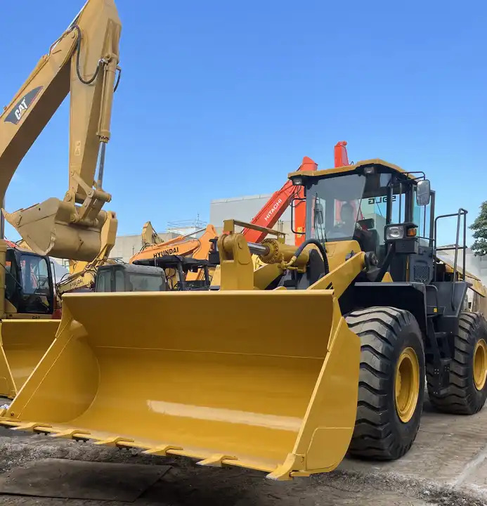 Good Quality Hot Sale 5 Ton Front End Loader Sdlg 956l Wheel Loader With Caterpillar Engine For Sale In Shanghai - Chargeuse sur pneus: photos 1 Good Quality Hot Sale 5 Ton Front End Loader Sdlg 956l Wheel Loader With Caterpillar Engine For Sale In Shanghai - Chargeuse sur pneus: photos 1