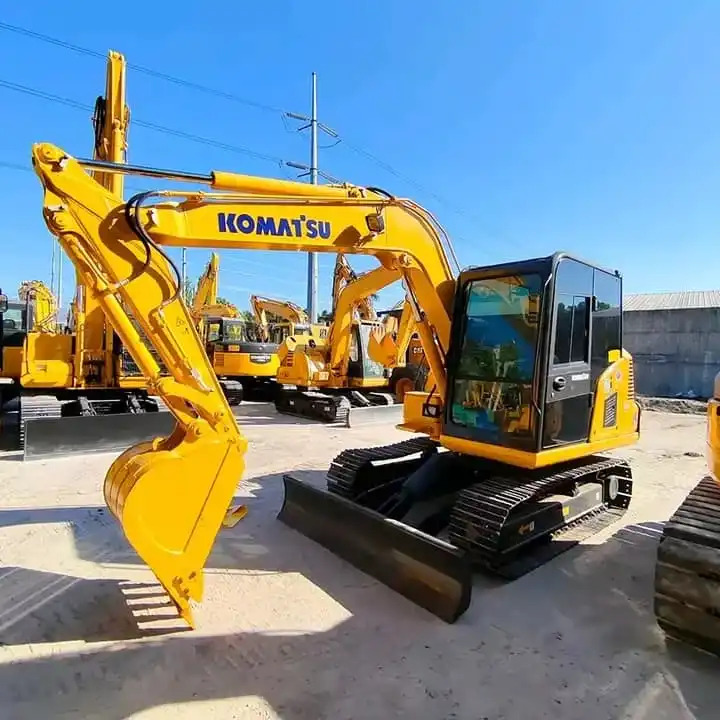 Japan Second Hand Used Hydraulic Crawler Excavator PC55 PC60 PC35 PC120 Digger Komatsu PC60-7 Excavator - Pelle: photos 1 Japan Second Hand Used Hydraulic Crawler Excavator PC55 PC60 PC35 PC120 Digger Komatsu PC60-7 Excavator - Pelle: photos 1