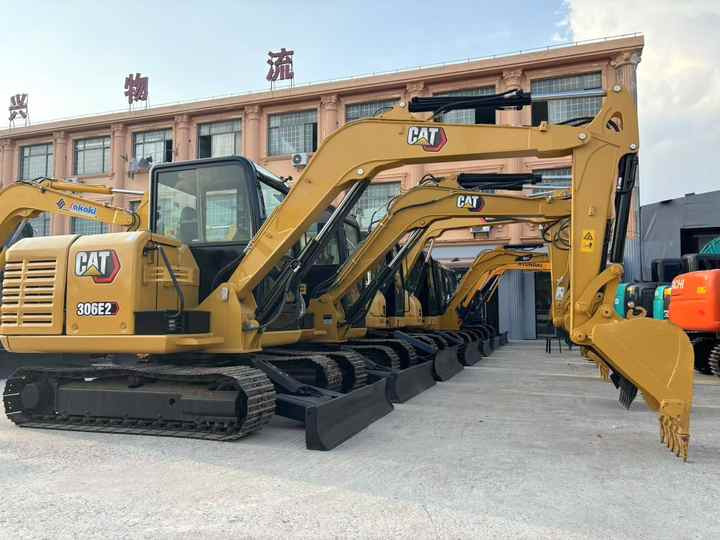 Original Caterpillar Second-hand CAT306E2/305.5E/307E/308E Used Mini Excavadora 6 Ton Used Cat Excavator Cheap Price - Pelle: photos 3 Original Caterpillar Second-hand CAT306E2/305.5E/307E/308E Used Mini Excavadora 6 Ton Used Cat Excavator Cheap Price - Pelle: photos 3